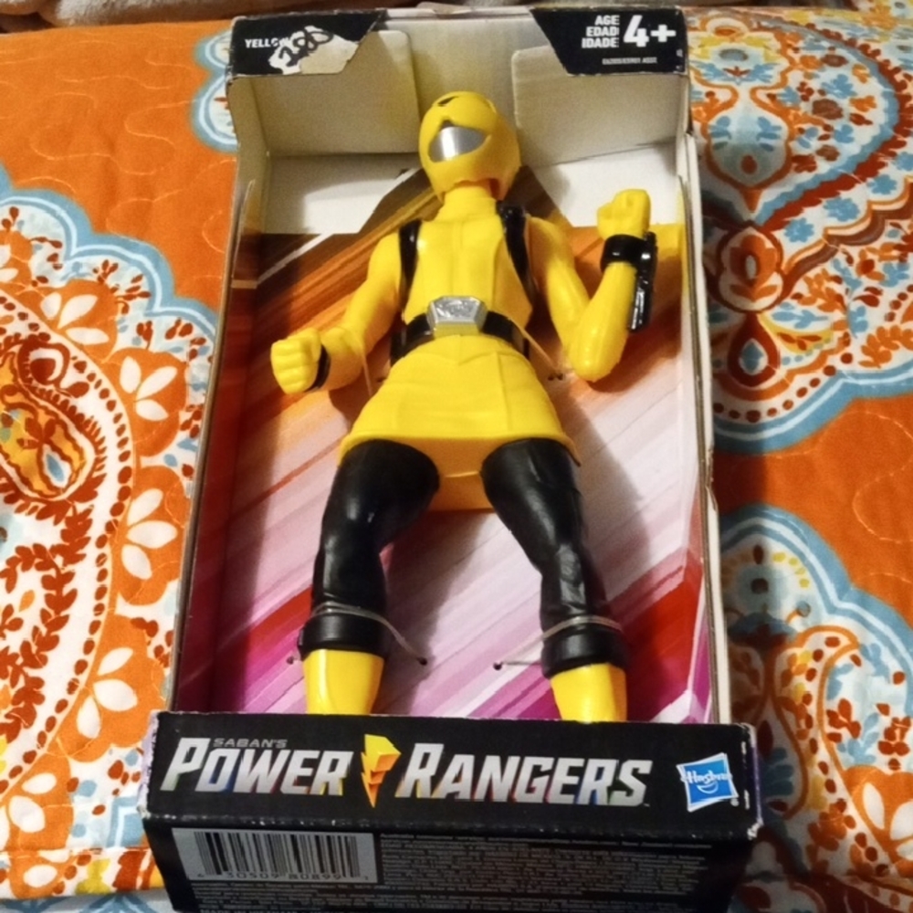 Power Rangers Yellow Action Figure